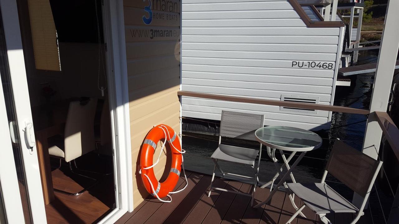 Willa House Boat - Floating House Astrid Pula Zewnętrze zdjęcie